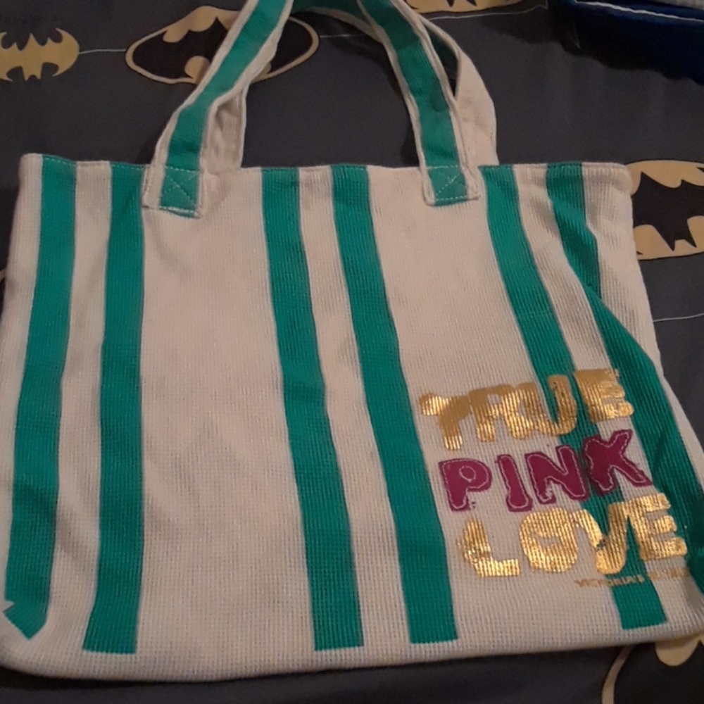 Rare tote